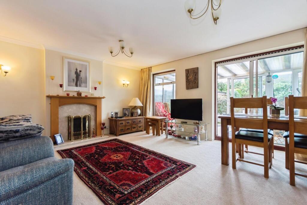 House in Birmingham, Warstock - More