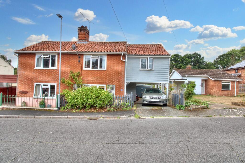Main image of property: California, Woodbridge, IP12