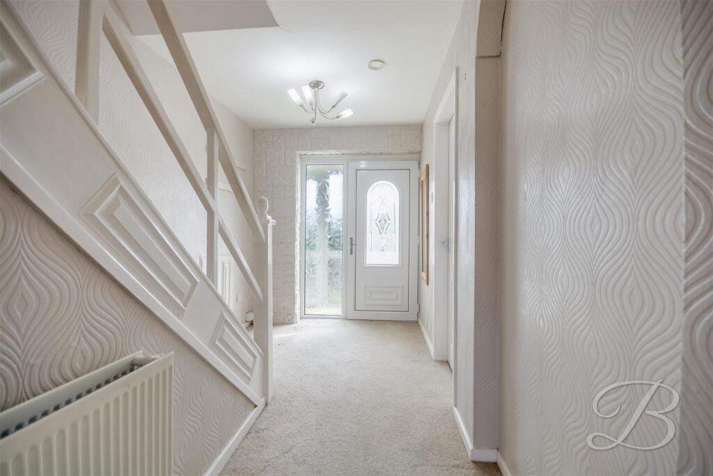House in Ashfield, Sutton in Ashfield, Nottinghamshire - View 5