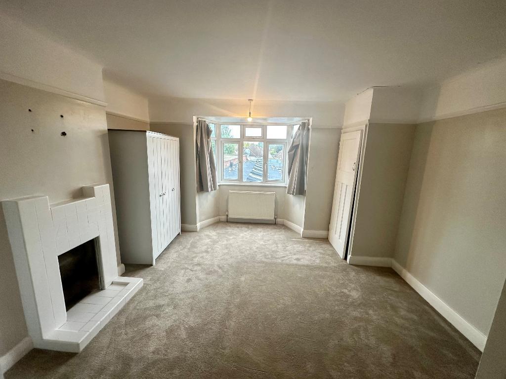 Main image of property: Limpsfield Road, Sanderstead, Surrey, CR2 9BX