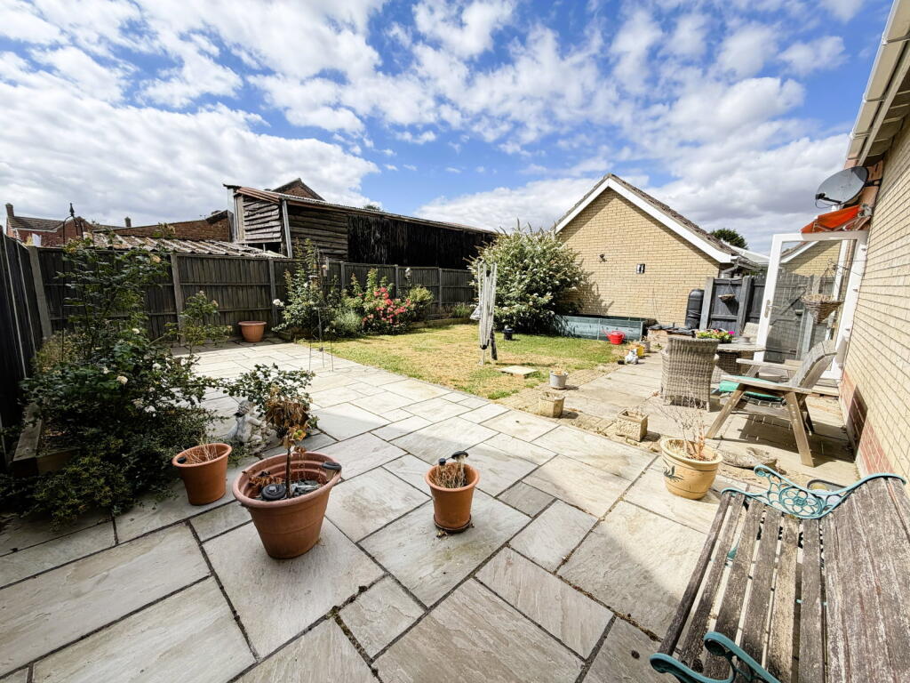 House in Peterborough - View 2