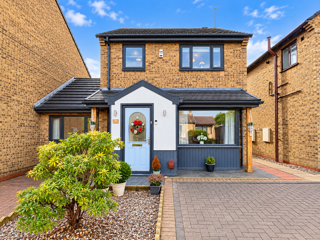 Main image of property: Ivy Farm Close, Barnsley, S71 3EG