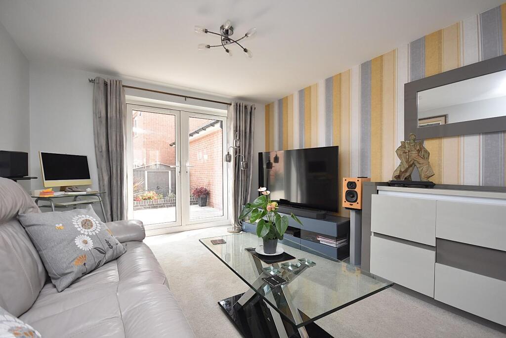 127 Picca Close, Wenvoe, CF5 6XR photo 4