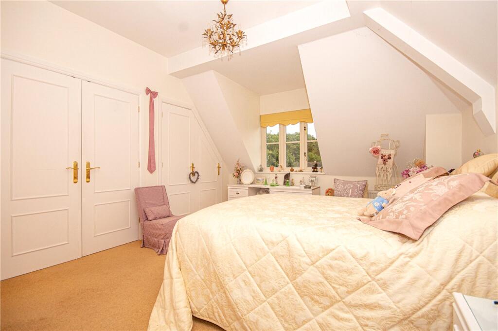 Additional image 11 of Wendover Drive, Welwyn, Hertfordshire, AL6