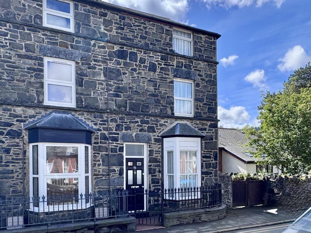 Main image of property: Denbigh Street, Llanrwst