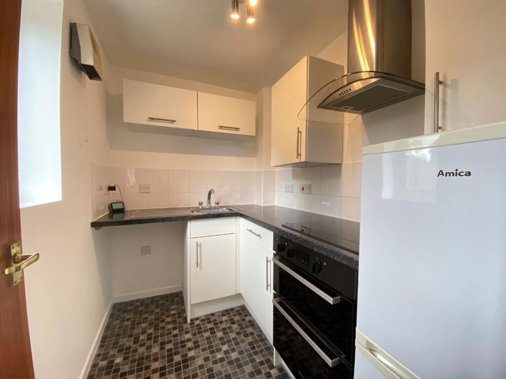 Apartment in Devizes, Wiltshire - View 4