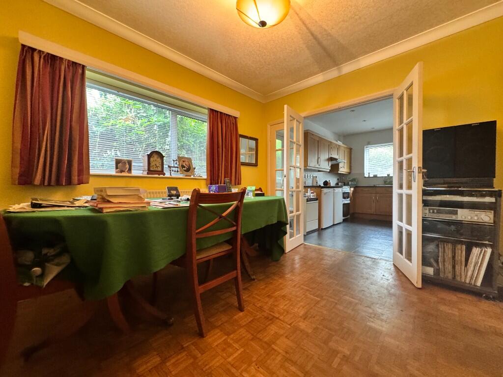 Boundary Road, Carshalton, Greater London, SM6 photo 3