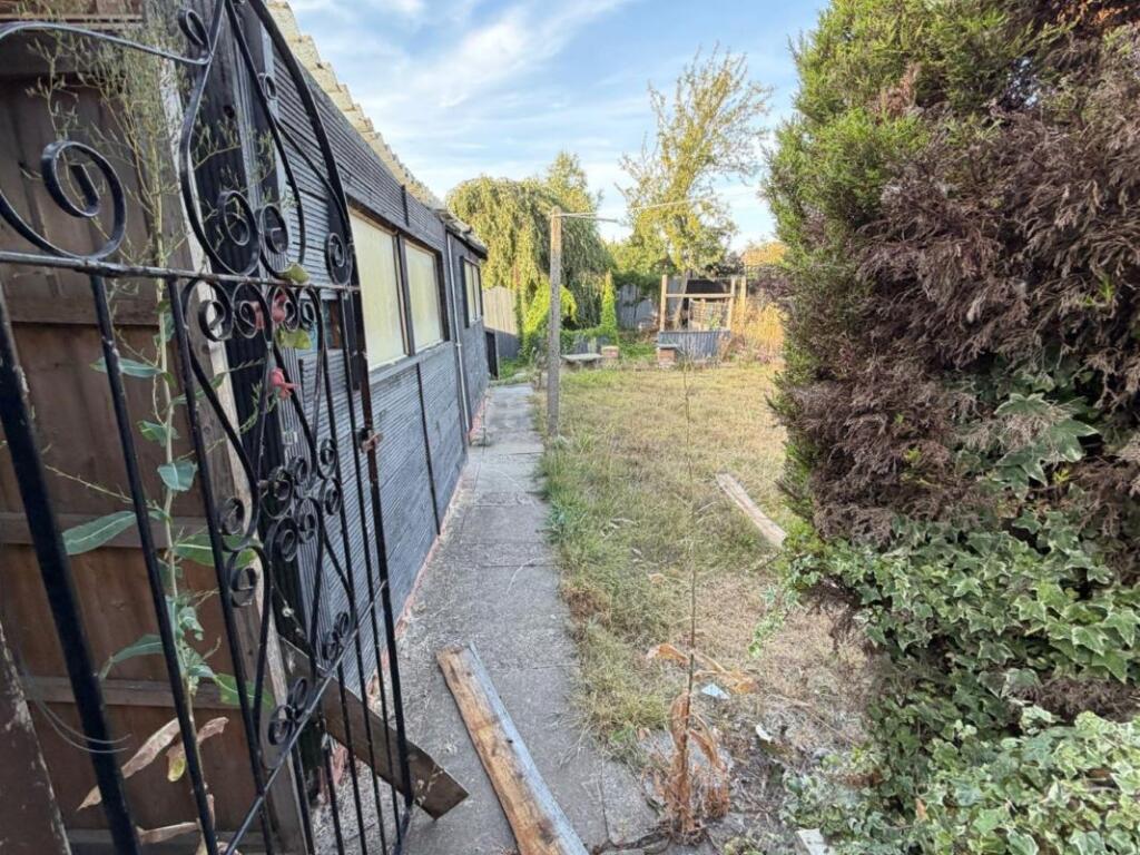 House in Derby, Draycott - View 5
