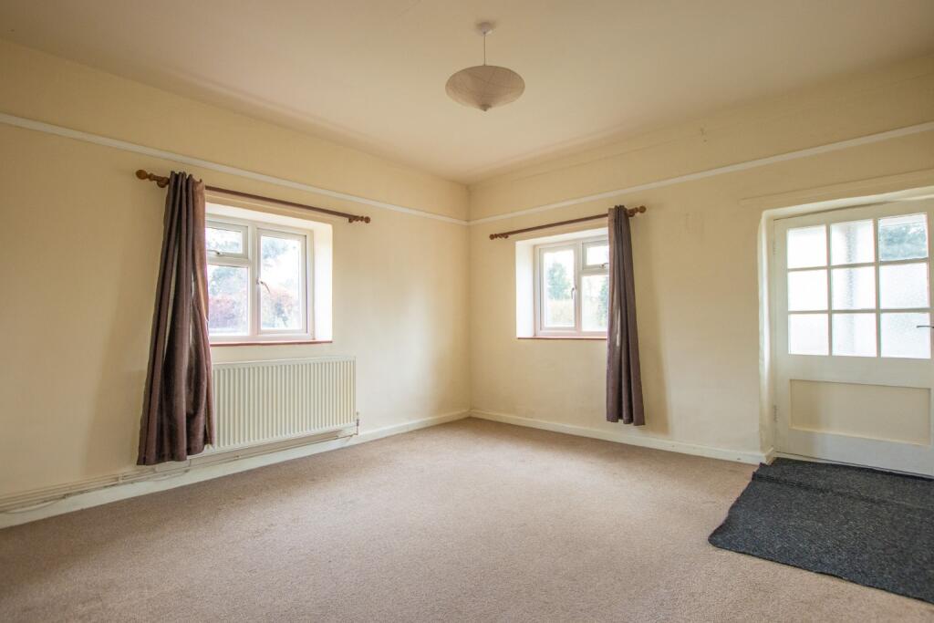 Saxthorpe Road, Thurning, Melton Constable photo 3