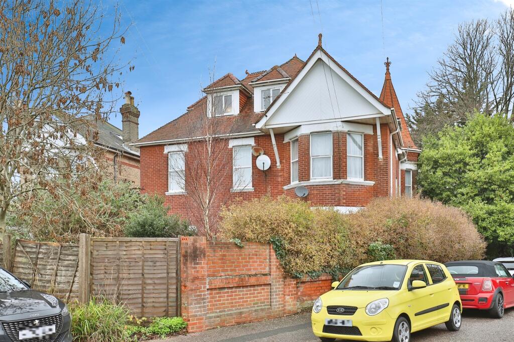 Main image of property: Richmond Park Road, BOURNEMOUTH