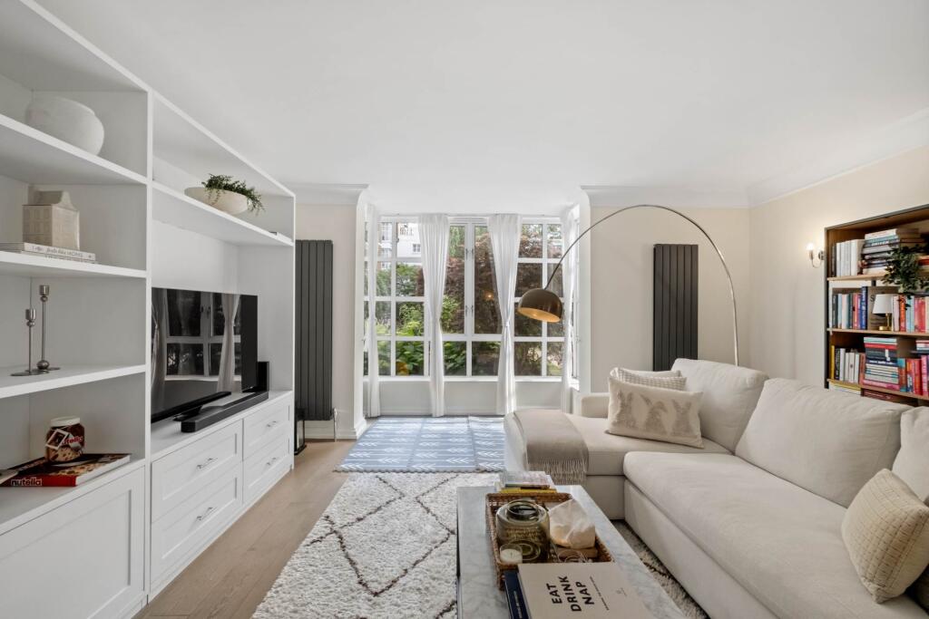 Main image of property: Maple Lodge, Kensington Green, W8