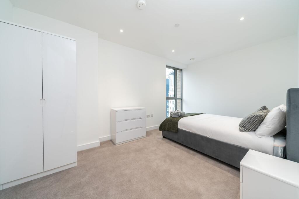 3 bedroom flat for rent