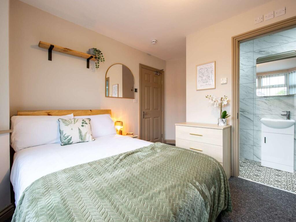 House in Oxford - View 2