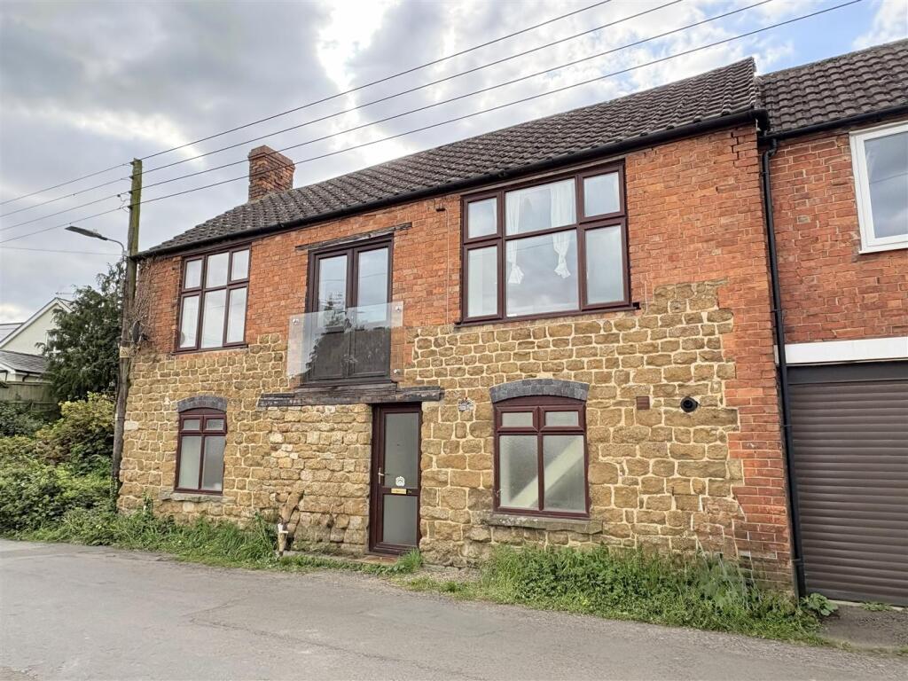 Main image of property: The Quarry, Dursley