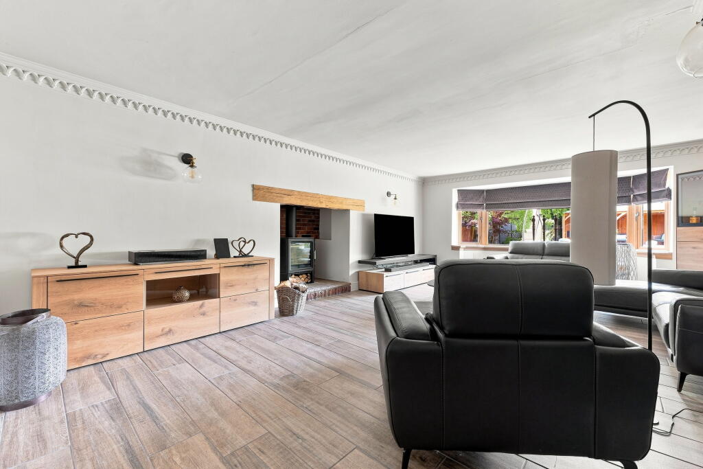 House in Sheffield - View 5
