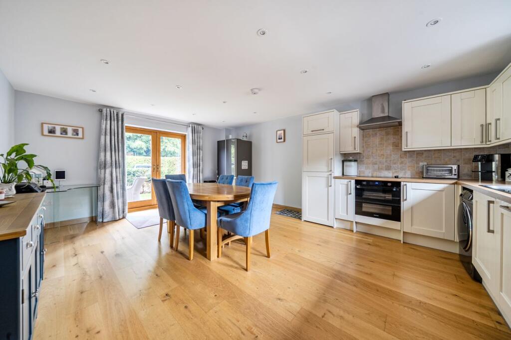House in Reading - View 3