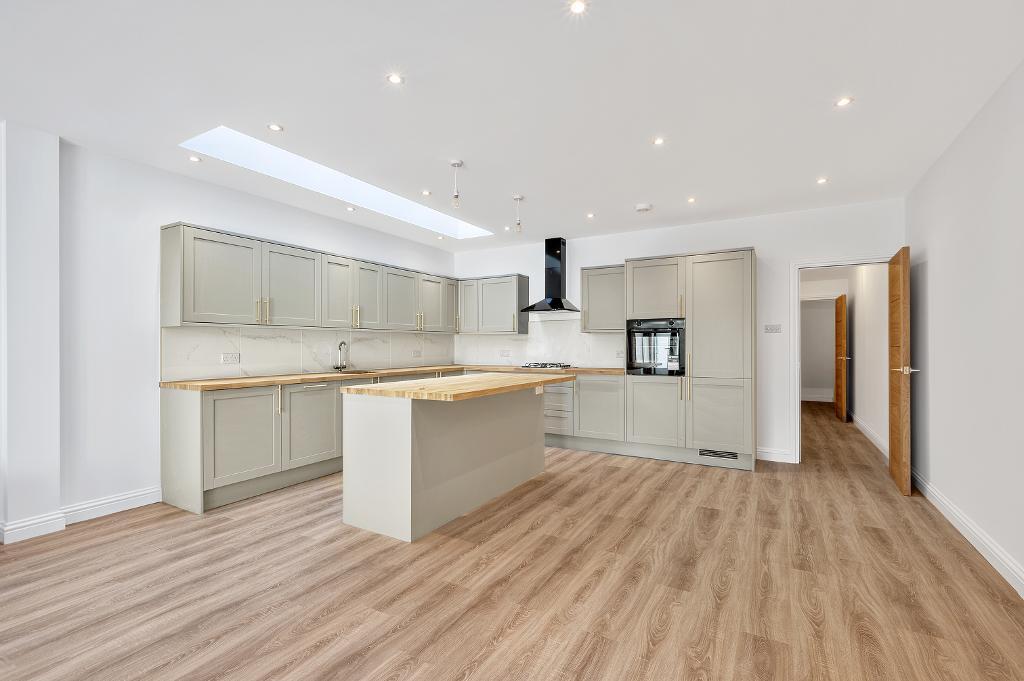 Main image of property: Kingston Road, Wimbledon Chase, London, SW20 8JS