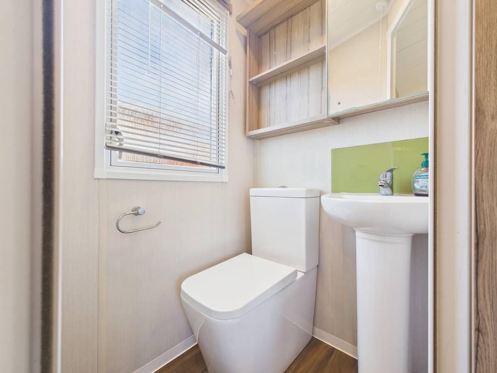 House in Strood, Medway - View 4