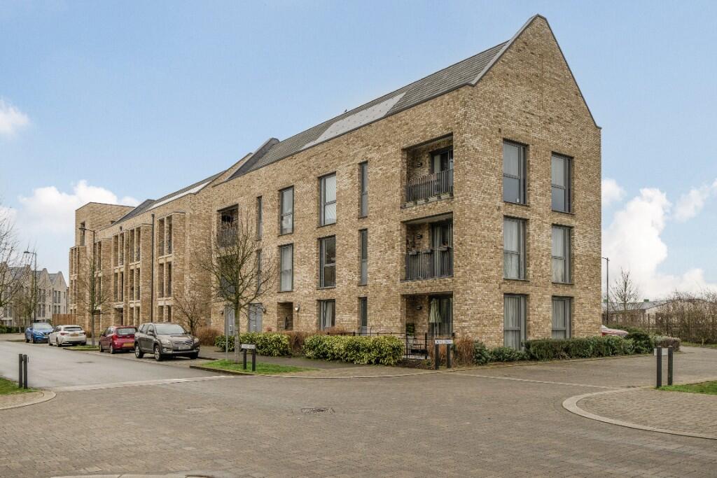 Main image of property: Osprey Drive, Cambridge, Cambridgeshire, CB2