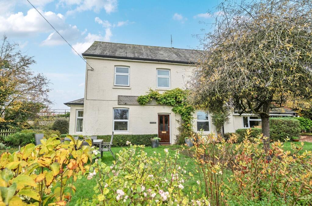 Main image of property: Amesbury Road, Weyhill, Andover, SP11 8DU