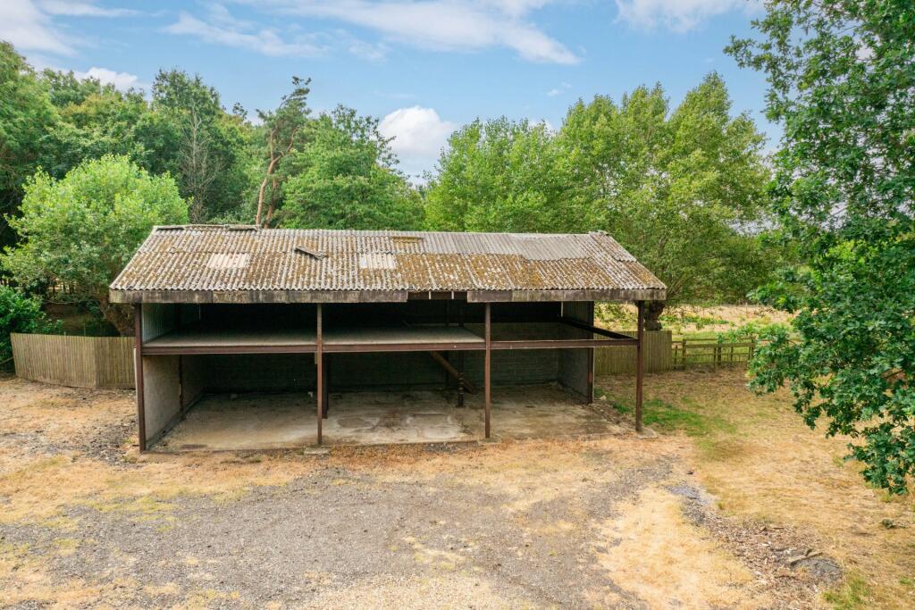 Main image of property: Cane End Farm, Hulcott, Aylesbury, Buckinghamshire, HP22