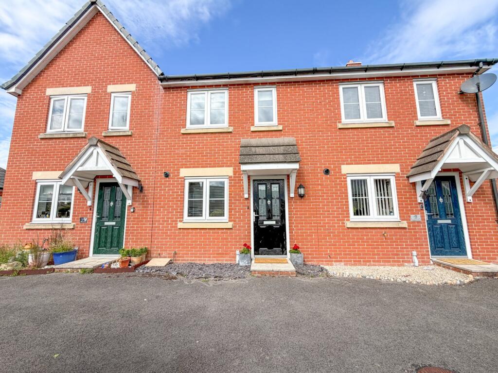 2-bed terraced on Tidball Close, Burnham On Sea, Somerset, TA8, £210,000
