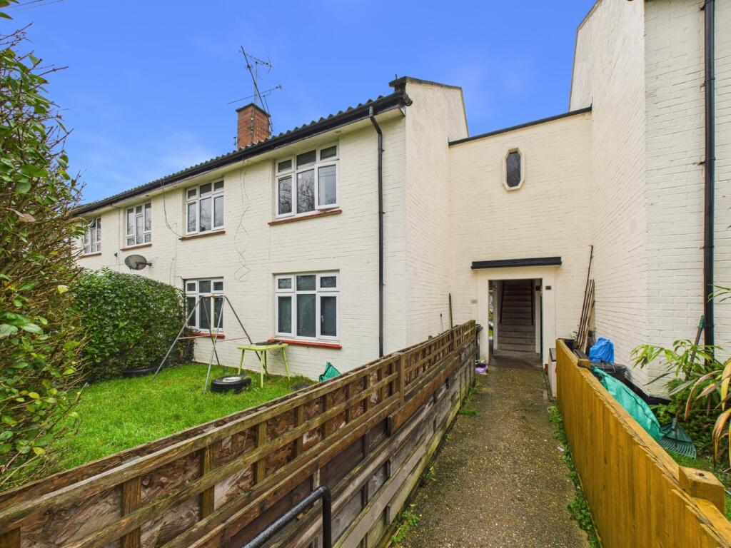 Main image of property: St Barnabas Road, Reading, RG2