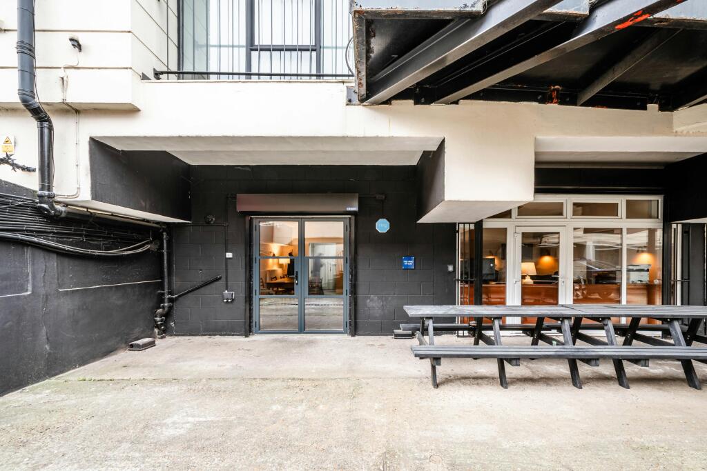 Oakwood House U1 - Low Res 13.jpg