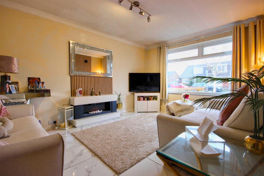 House in Hornsea, East Riding of Yorkshire - View 2