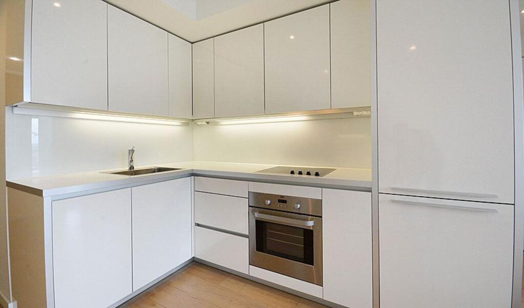 Apartment in London - View 2