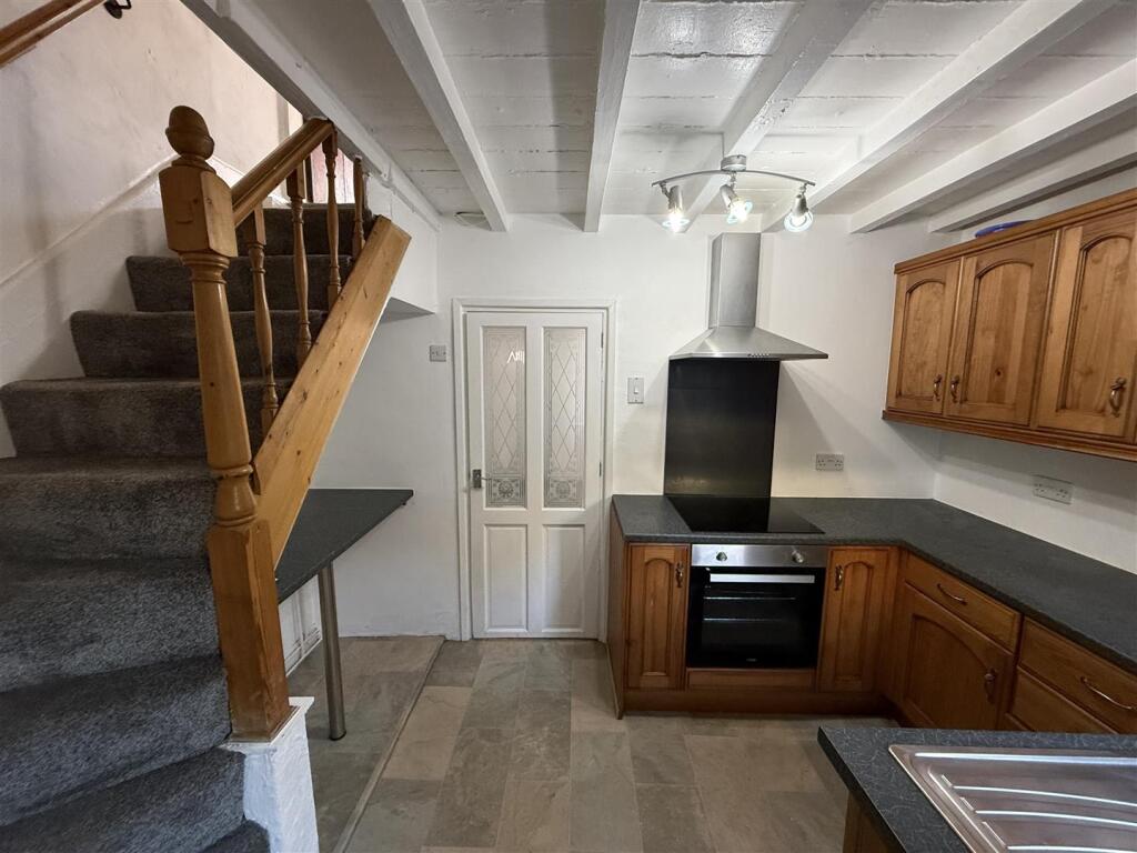 House in Doncaster - View 3