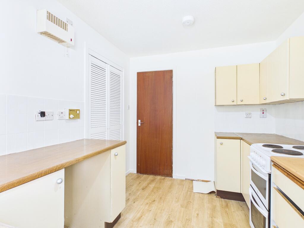 House in Perth - View 5