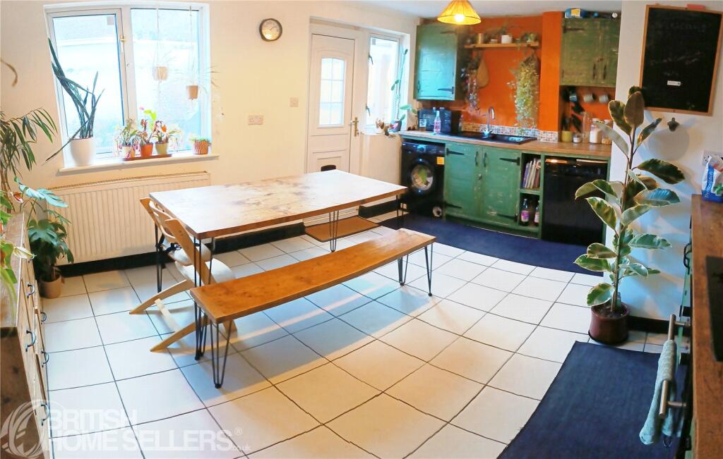 House in Weston-super-Mare, Norton, Kewstoke - View 3