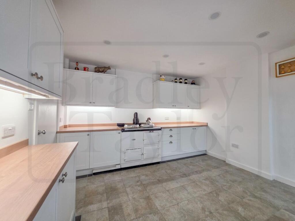 House in Preston - View 4