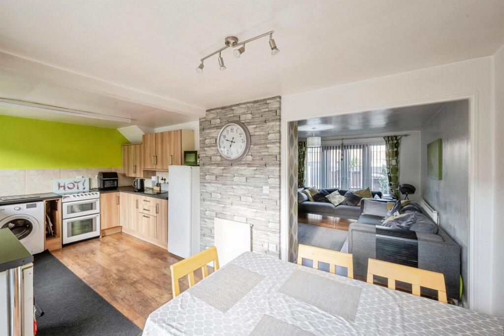 House in Sheffield - View 4