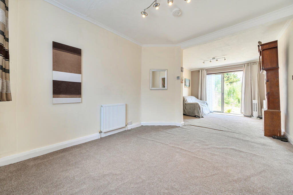 House in Strood, Salters Cross - View 5