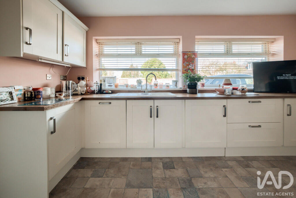 Additional image 4 of Campbells Green, Sheldon, B26