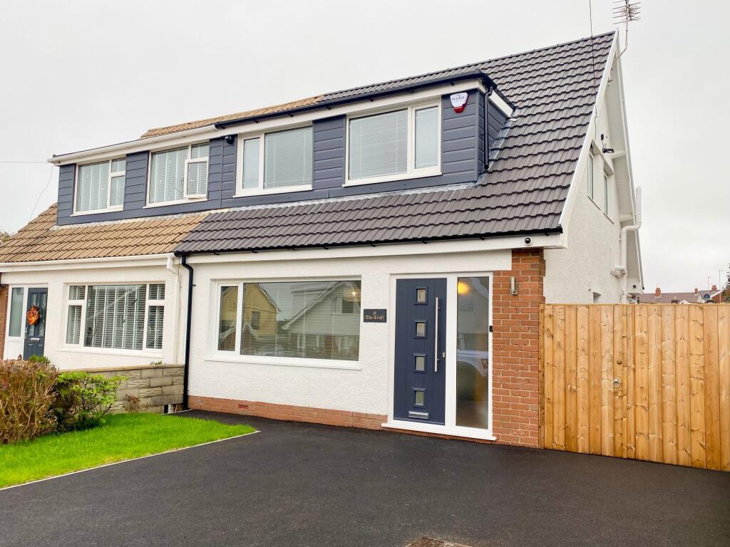 Main image of property: Three Crosses, Swansea, SA4