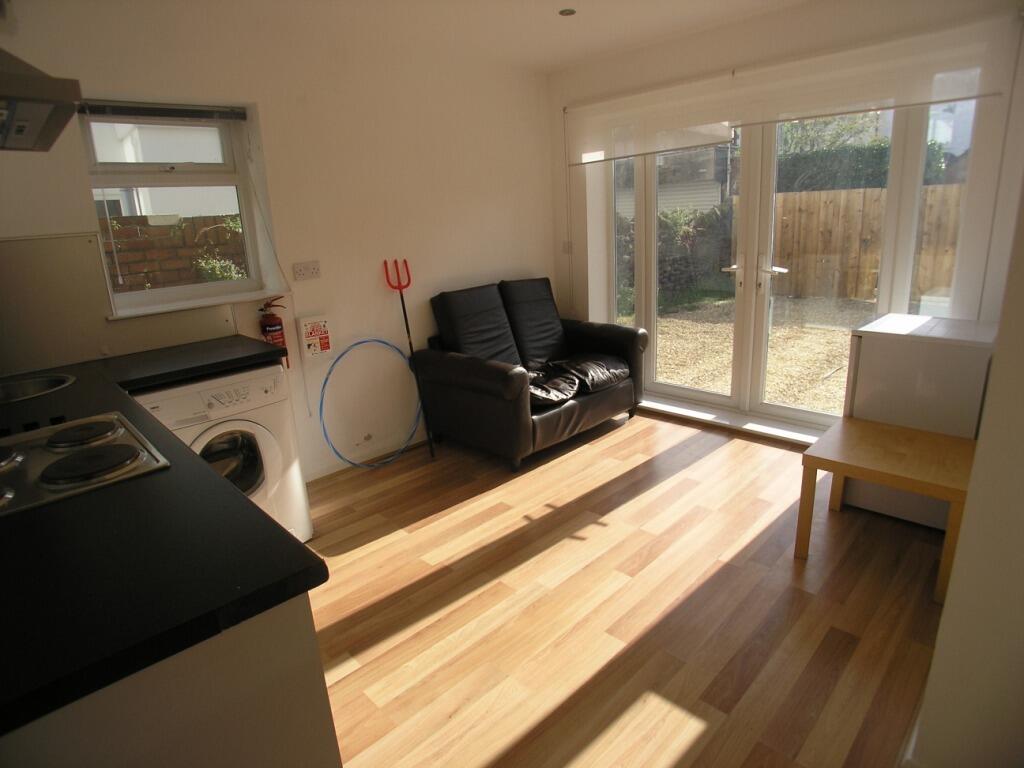 Main image of property: Princes Street, Roath