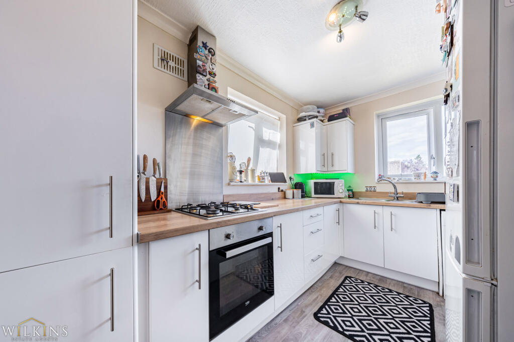 Apartment in Sutton Coldfield, Muffin's Den - View 5