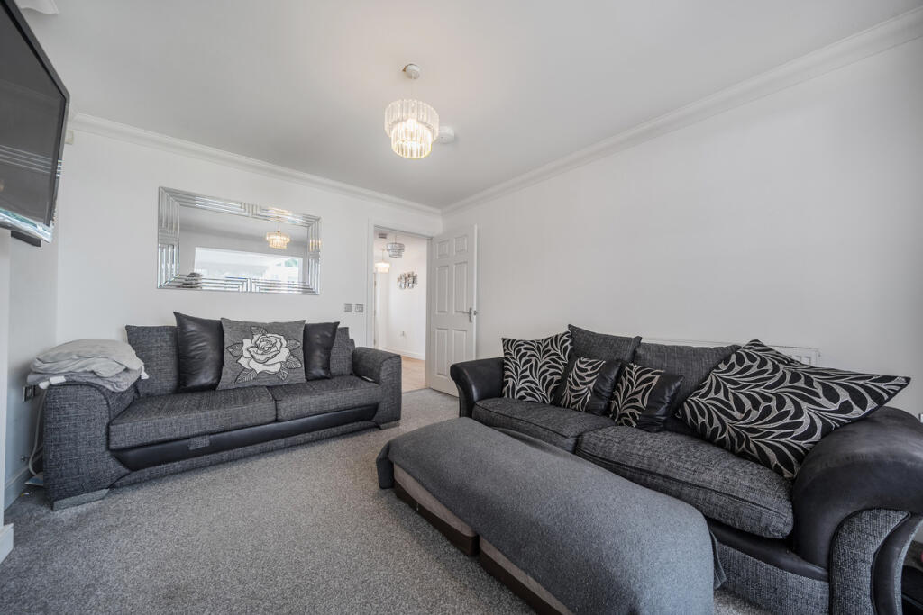 House in Great Boughton, Boughton Heath - View 6