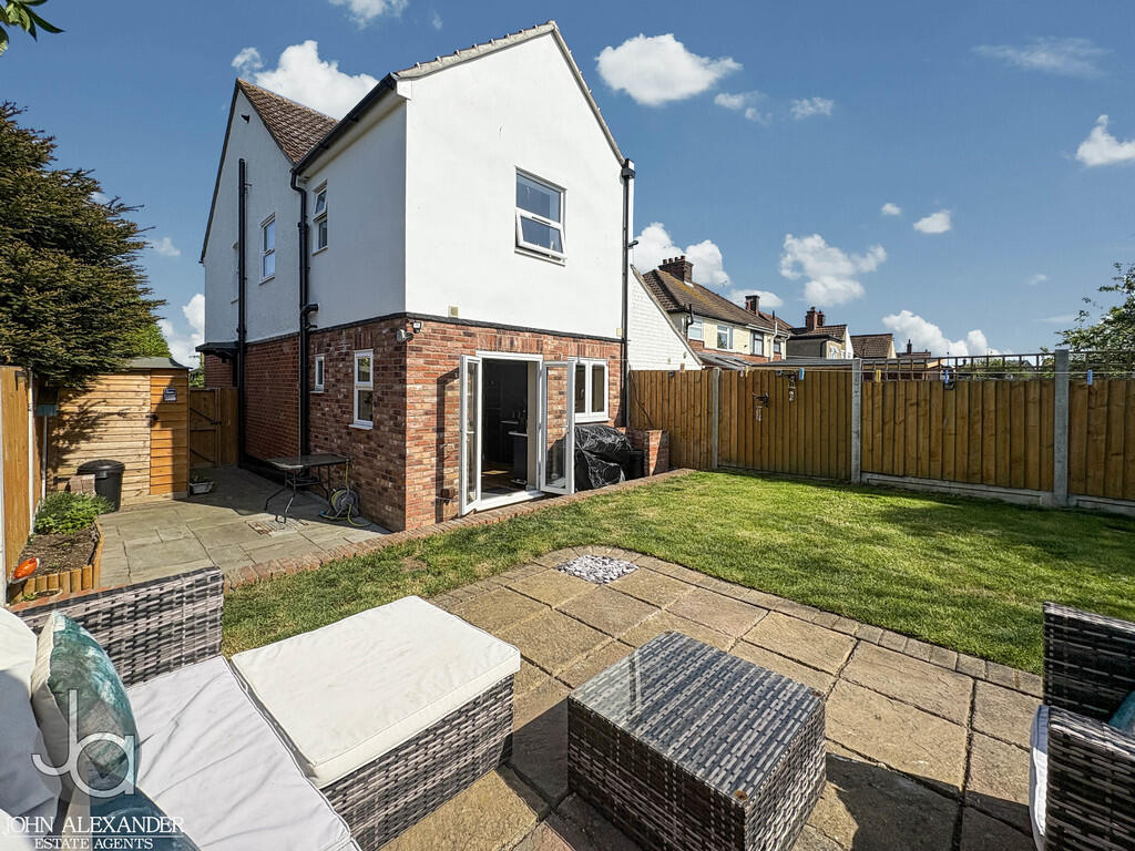 Lime Avenue, Harwich photo 2