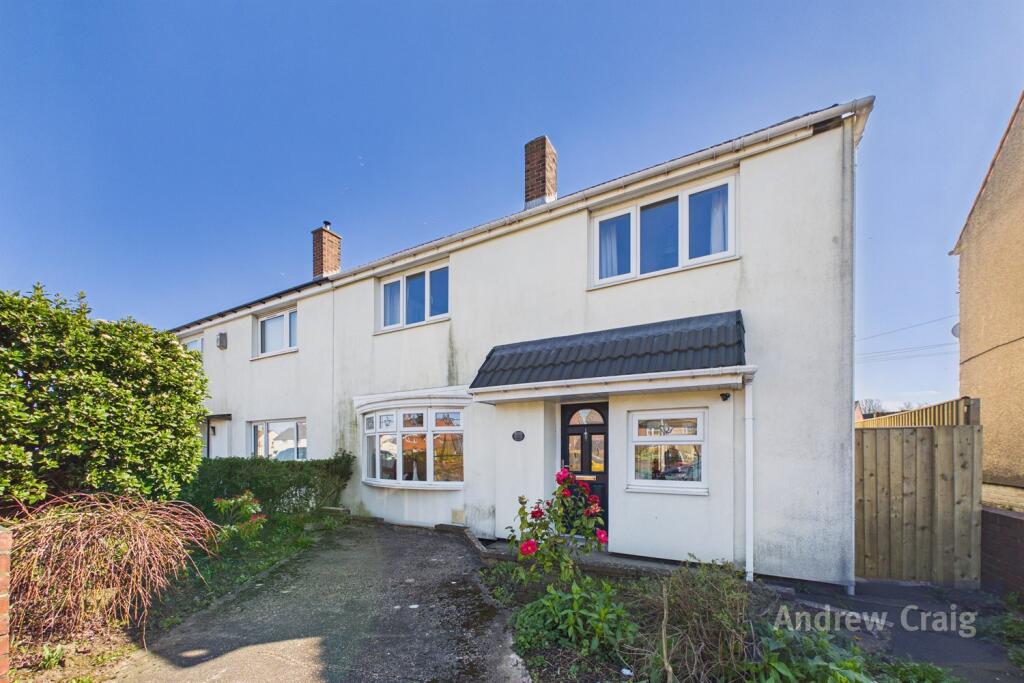 Main image of property: Meresyde, Leam Lane