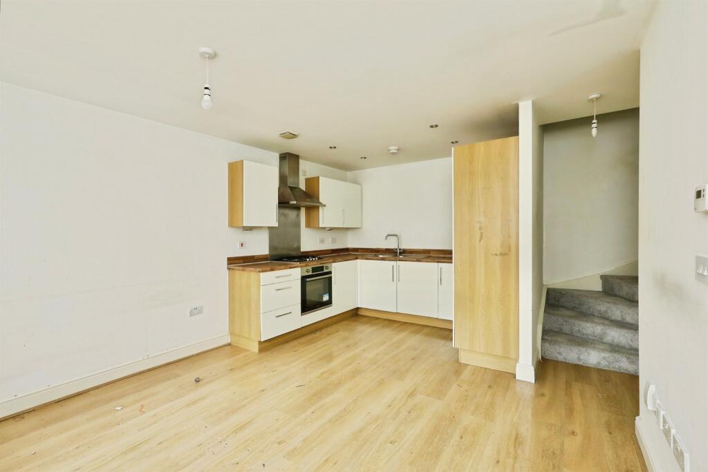House in Doncaster - More