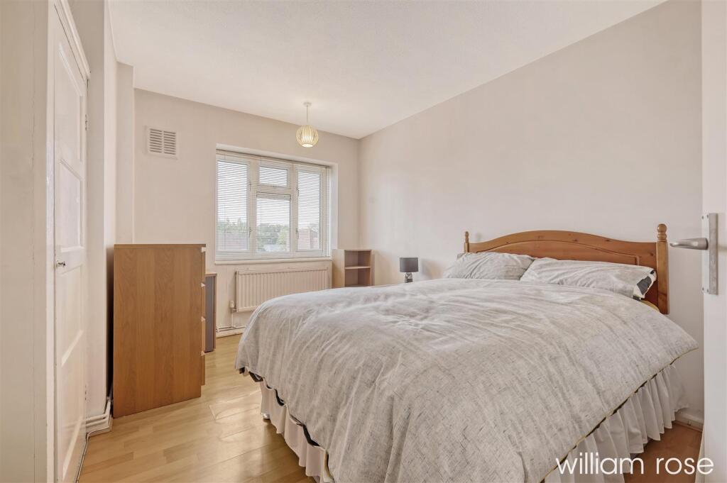 Apartment in London, Woodford Green - More