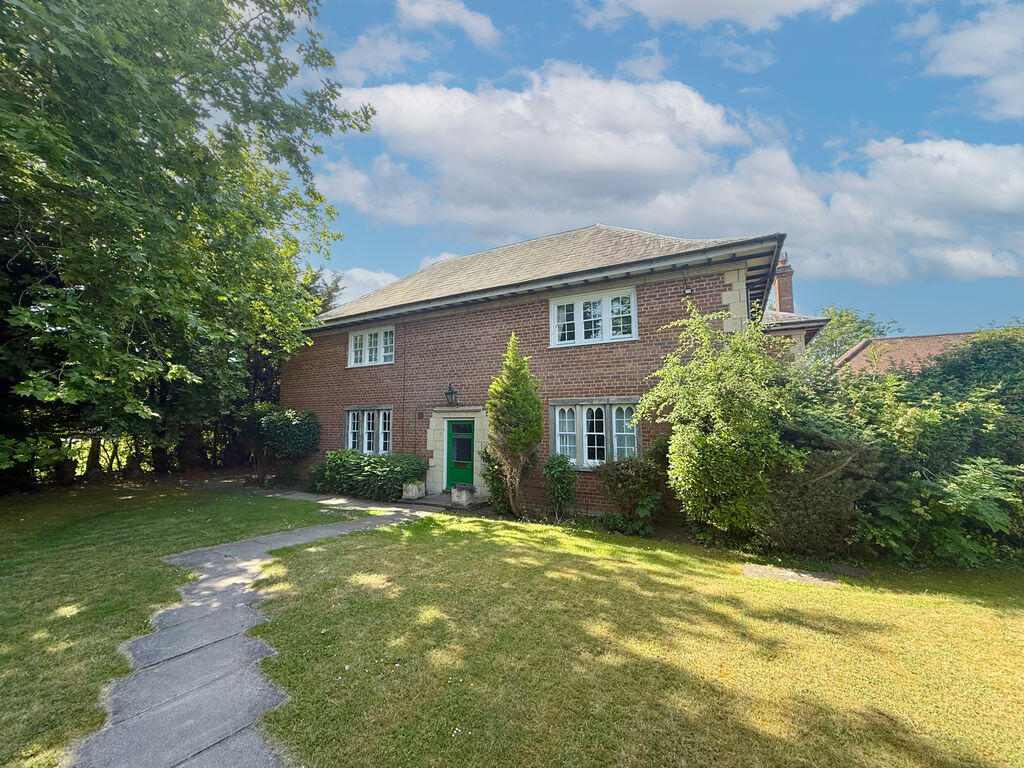 Main image of property: Burnhams Field, Weston Turville