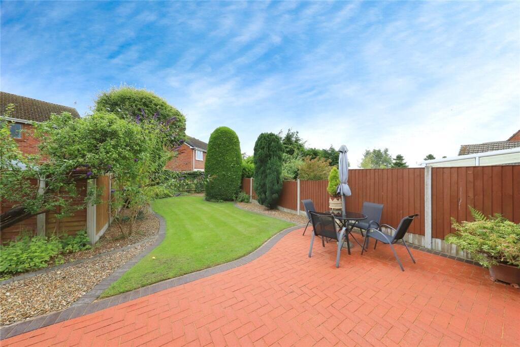 House in South Staffordshire, Brewood and Coven - More