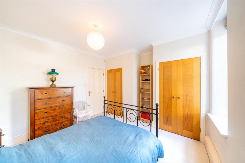 Apartment in Nottingham, The Park - More