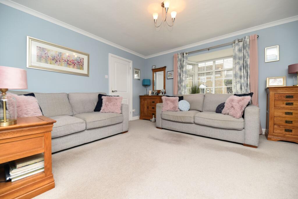 Sandwich Close, St. Ives, PE27 photo 2