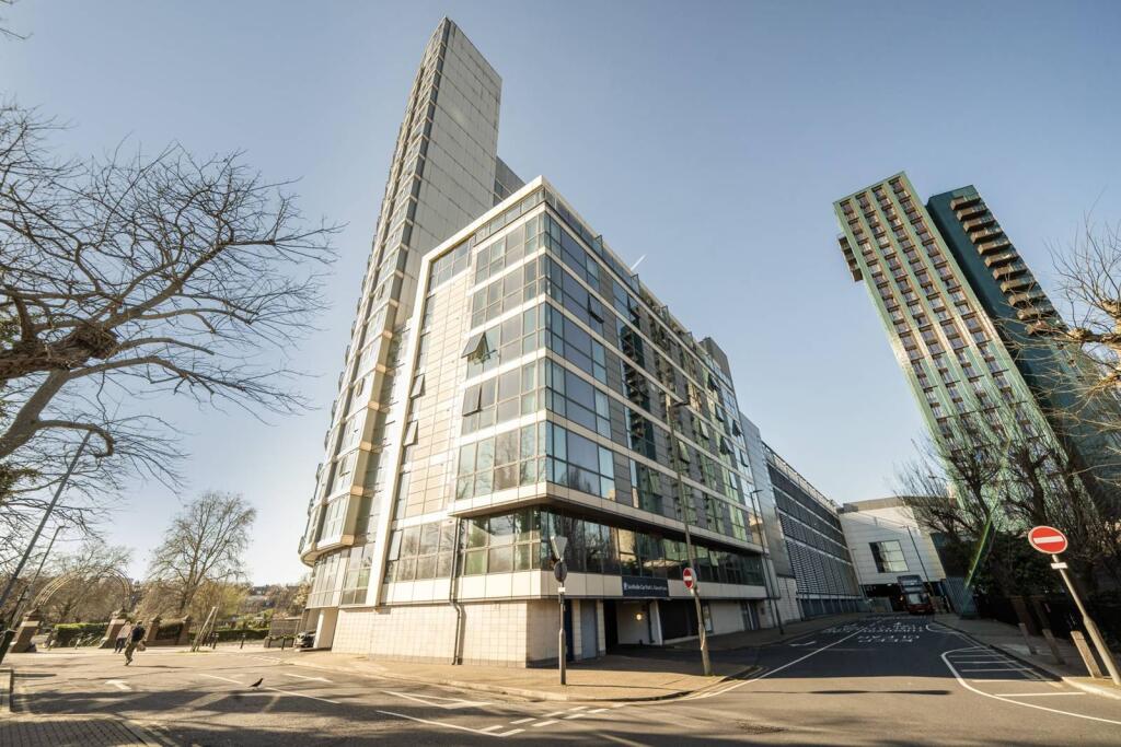 Main image of property: Mapleton Road, Wandsworth, London, SW18